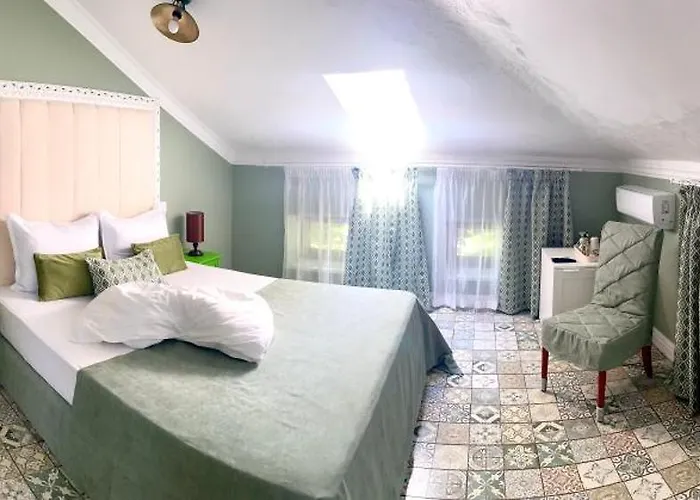 Hotel Regina Bed&wine *