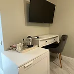 Regina Bed&wine Ξενοδοχείο