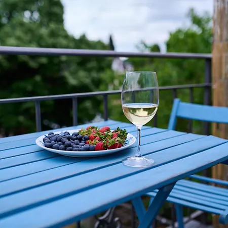 Regina Bed&wine * Varna